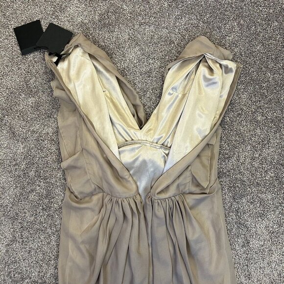 Ryu Women's Dress Size S Beige Sleeveless V-Neck Back Zipper Knee Length NWT - Picture 13 of 15